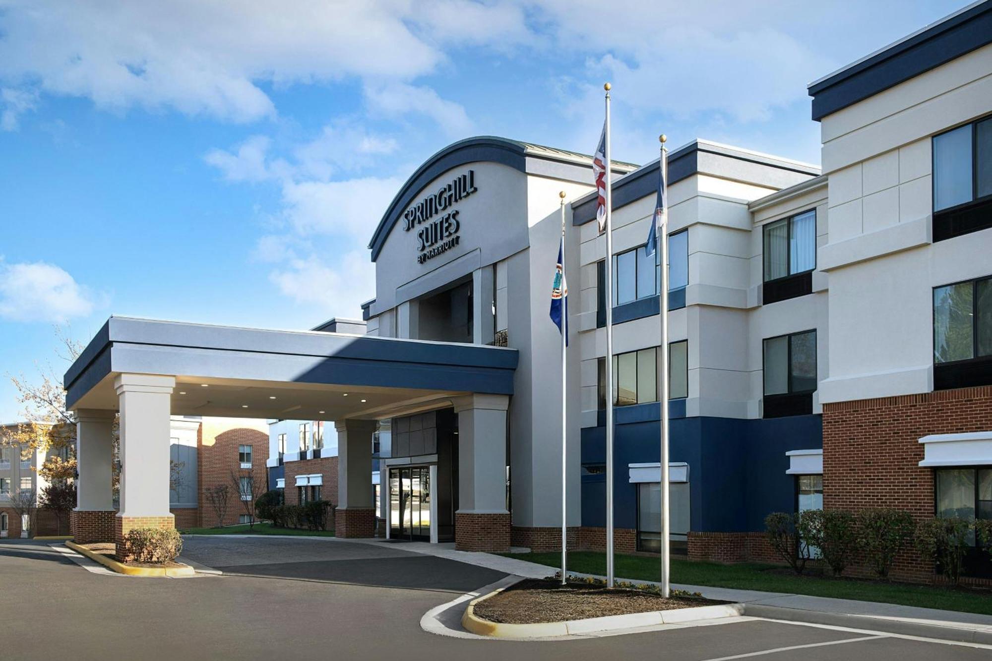 Springhill Suites Alexandria Exterior foto